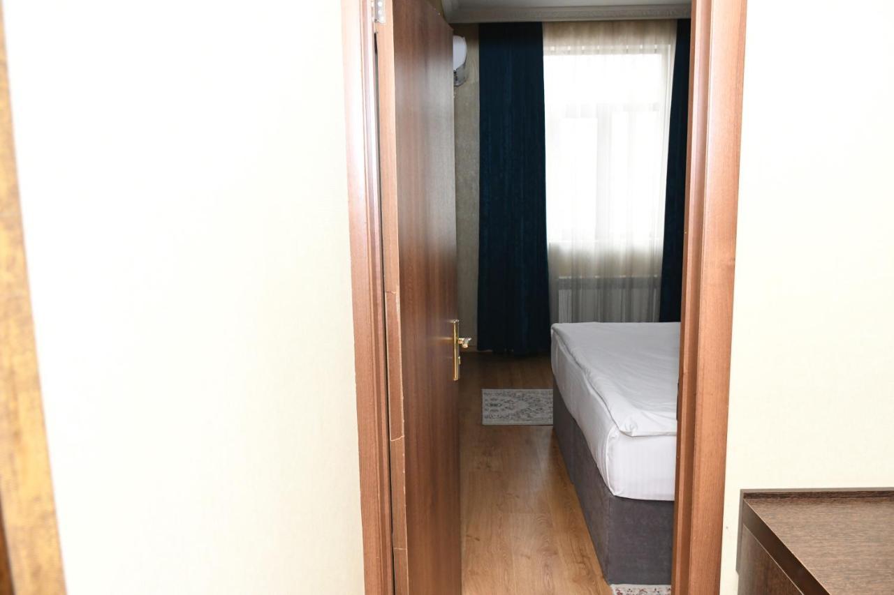 Square Baku Hotel 外观 照片