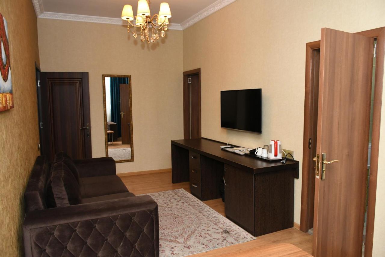 Square Baku Hotel 外观 照片