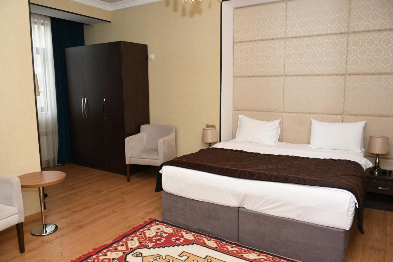 Square Baku Hotel 外观 照片