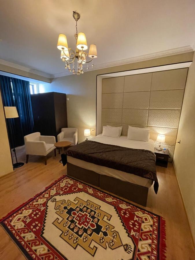 Square Baku Hotel 外观 照片