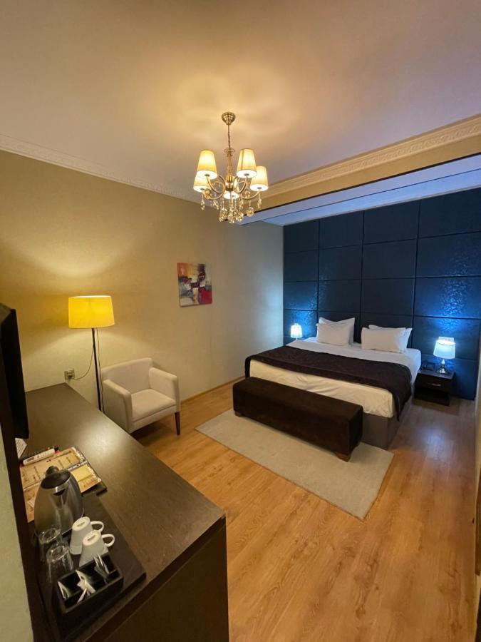 Square Baku Hotel 外观 照片