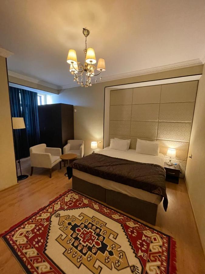 Square Baku Hotel 外观 照片