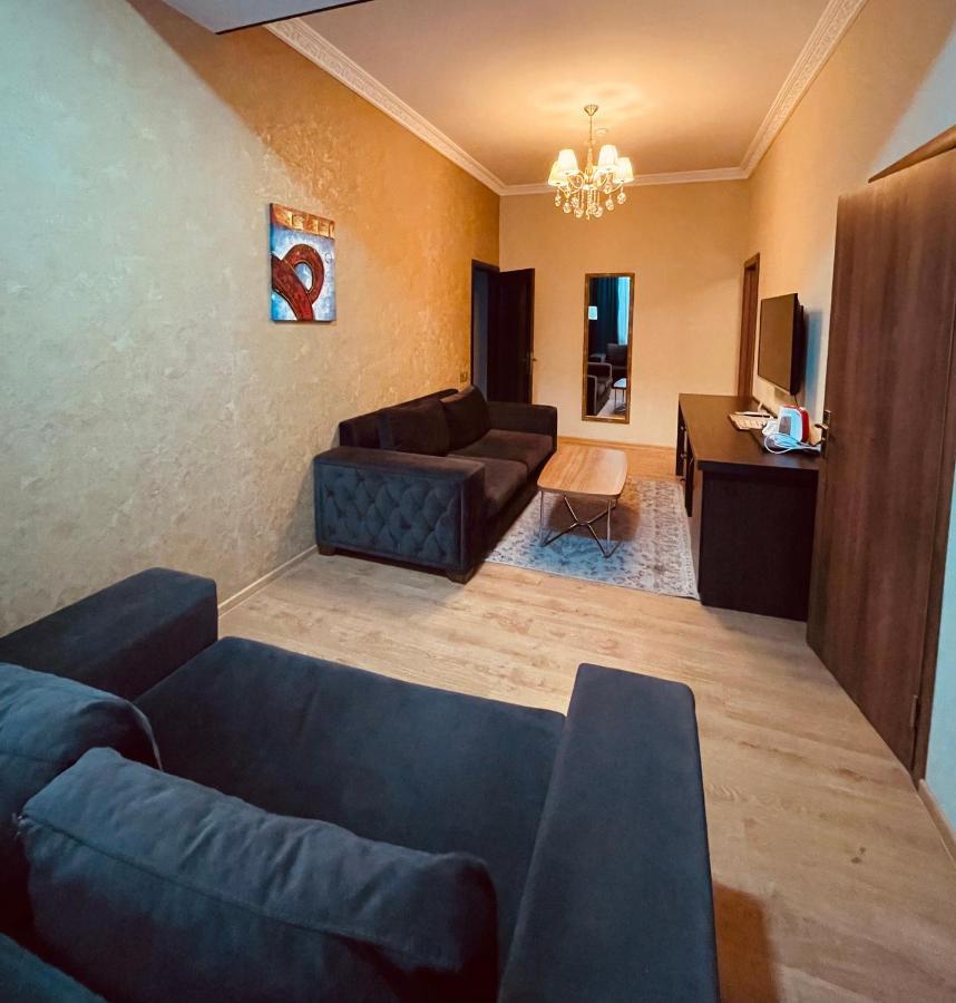 Square Baku Hotel 外观 照片