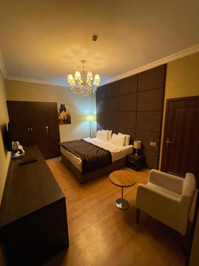 Square Baku Hotel 外观 照片