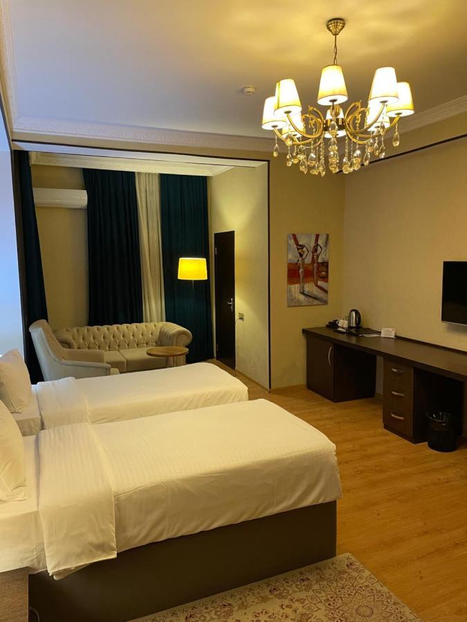 Square Baku Hotel 外观 照片