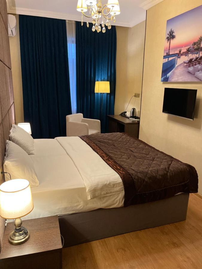 Square Baku Hotel 外观 照片