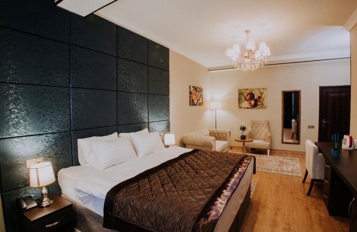 Square Baku Hotel 外观 照片