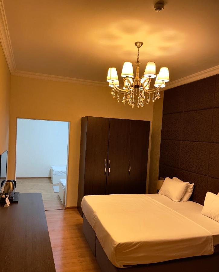 Square Baku Hotel 外观 照片